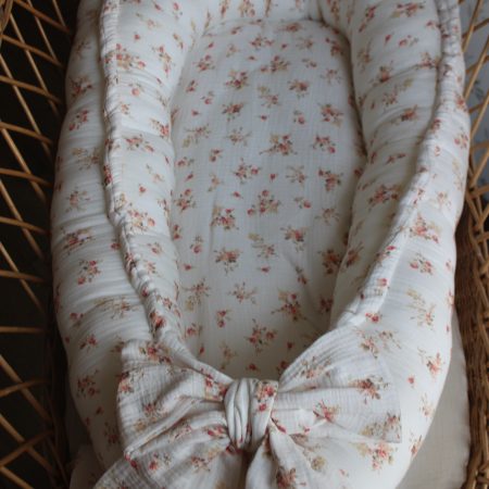 Kokon Vintage Flowers z muślinu